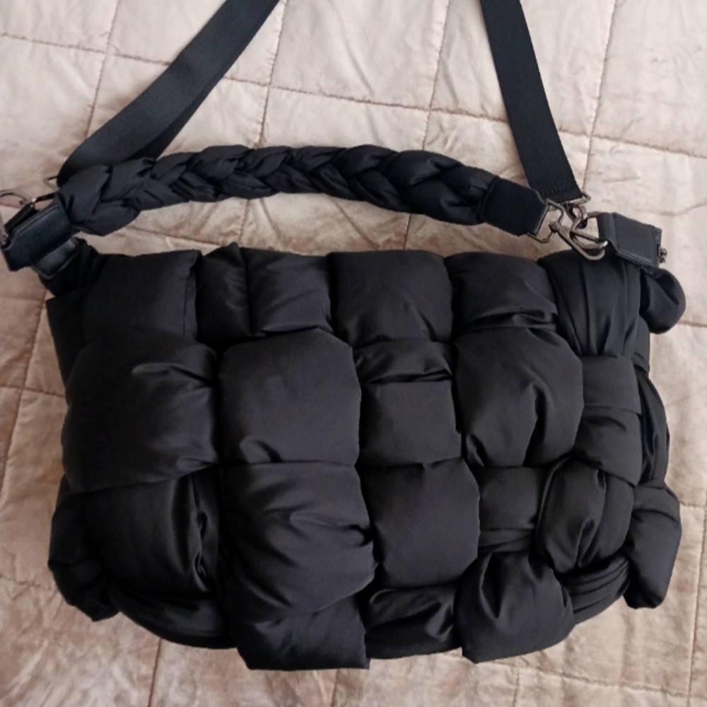 Urban Expressions Black Quilted Shoulder Bag